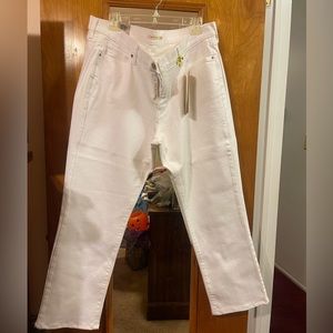 Women’s White Levi Jeans Size 18w